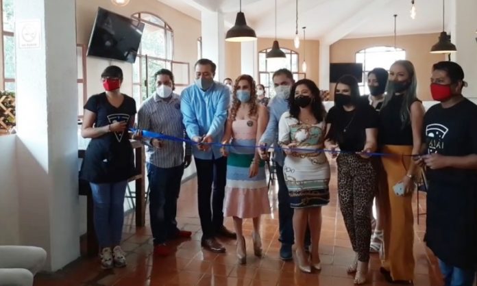 201014_Inauguran Restaurante VIA VAI