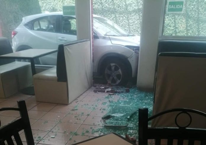 220921_comensales_accidente