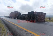 Vuelca tráiler en libramiento Xalapa-Perote